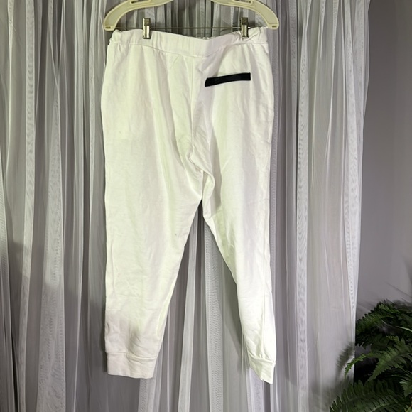 Black and white stylish Venus sweat pants! - Picture 6 of 8
